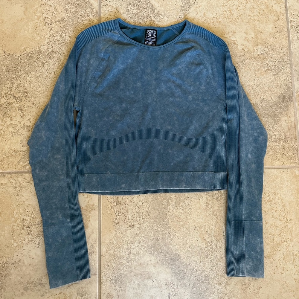 PINK/Victoria Secret - Athletic Cropped Shirt - Size XL